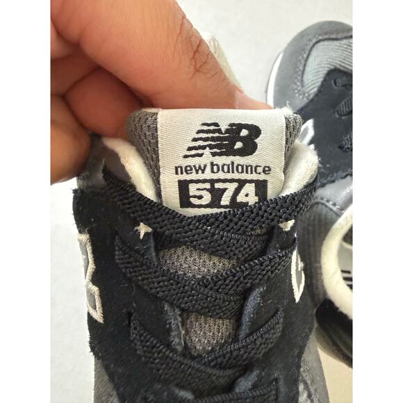 New Balance Toddler's 574 Black/Castlerock - Size 7 - Picture 10 of 10